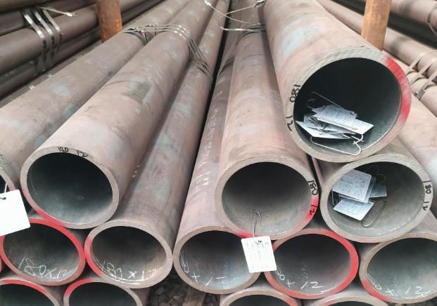 山东厚壁无缝钢管具有高强度、高刚度的无缝钢管